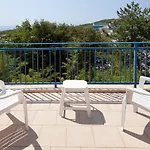 Blue Sky - & Parking Hotel 3*
