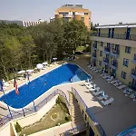 Hotel Blue Sky - & Parking