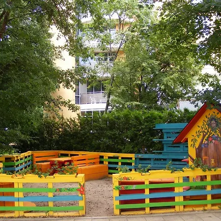 מלון Blue Sky - & Parking גולדן סנדס