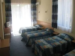 Blue Sky - & Parking 3* גולדן סנדס